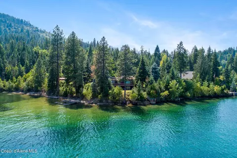 9293 N Hart Ln, Hayden, ID 83835