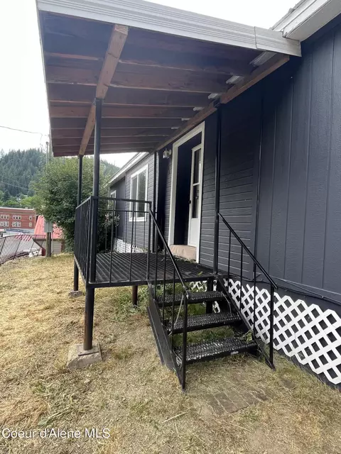 Exterior - 301 Pine St, Mullan, ID 83846 photo 7 of 7