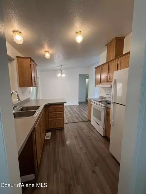 Kitchen - 301 Pine St, Mullan, ID 83846 photo 2 of 2