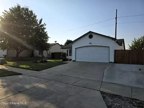 811 E Shasta Ave, Post Falls, ID 83854 photo 3