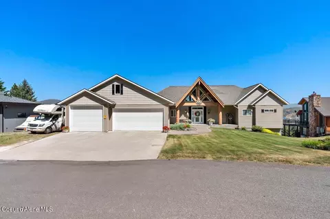 1196 S Lakeview Heights Dr, Coeur D'alene, ID 83814