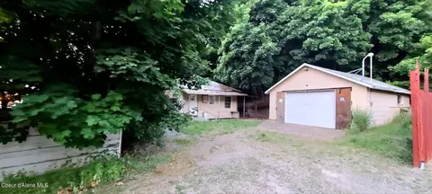 Exterior - 637 S A S Division St, Kellogg, ID 83837 photo 2 of 4