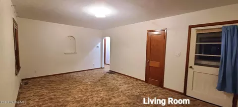 Living - 637 S A S Division St, Kellogg, ID 83837 photo 3 of 3