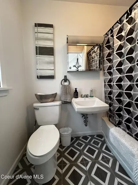 135 King St, Wallace, ID 83873 photo 7