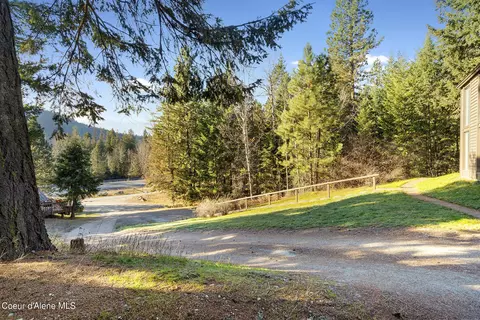 Exterior - 31 Padre Dr, Sandpoint, ID 83864 photo 2 of 14