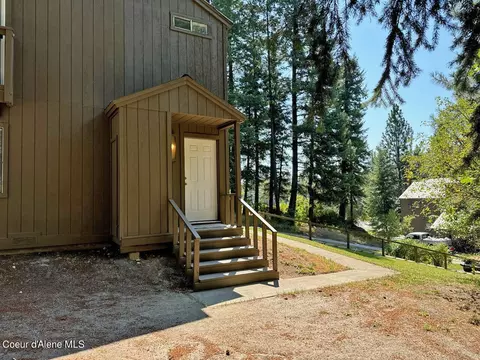 Exterior - 31 Padre Dr, Sandpoint, ID 83864 photo 4 of 14