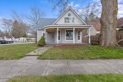 1012 N 6th St, Coeur D'alene, ID 83814