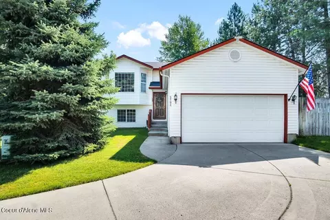 5704 N Morleau Ln, Coeur D'alene, ID 83815