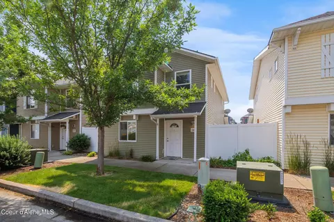 3389 E Garin Ct, Post Falls, ID 83854