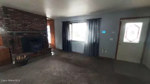 Living - 309 E 22nd Ave, Post Falls, ID 83854 photo 2 of 2