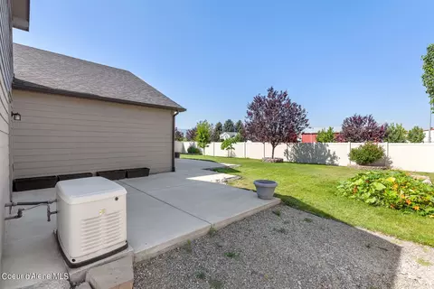 Exterior - 3126 E Galway Cir, Post Falls, ID 83854 photo 4 of 9