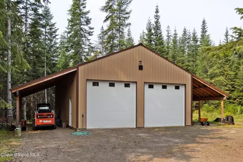 Exterior - 507 Lowrey Ln, Clark Fork, ID 83811 photo 5 of 8