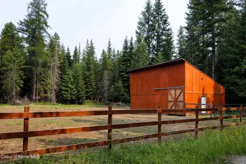 Exterior - 507 Lowrey Ln, Clark Fork, ID 83811 photo 7 of 8