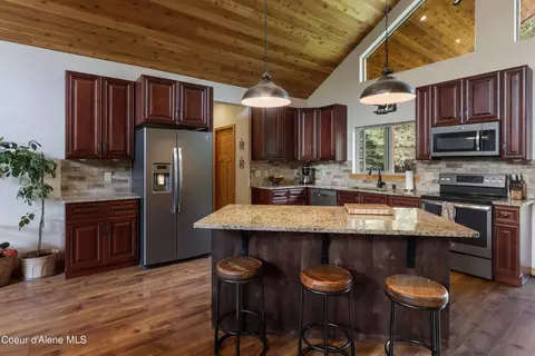 Kitchen - 507 Lowrey Ln, Clark Fork, ID 83811 photo 1 of 1