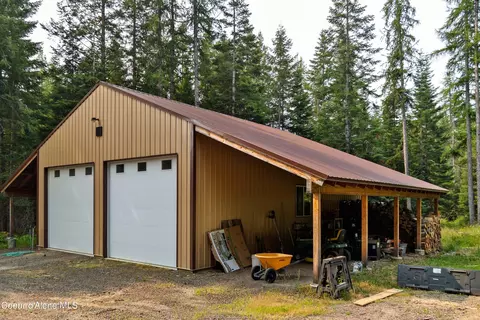 Exterior - 507 Lowrey Ln, Clark Fork, ID 83811 photo 6 of 8