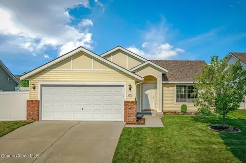 2595 N Tiatan St, Post Falls, ID 83854