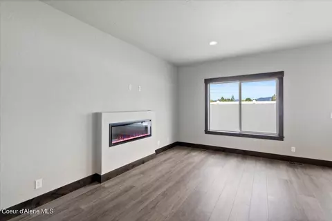 Living - 121 E Lobo Loop, Hayden, ID 83835 photo 3 of 7