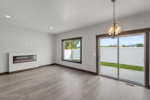 Living - 113 E Lobo Loop, Hayden, ID 83835 photo 7 of 7