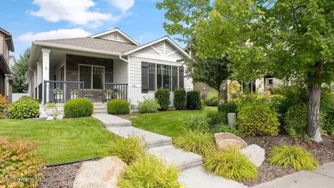1113 W Grove Way, Coeur D'alene, ID 83815