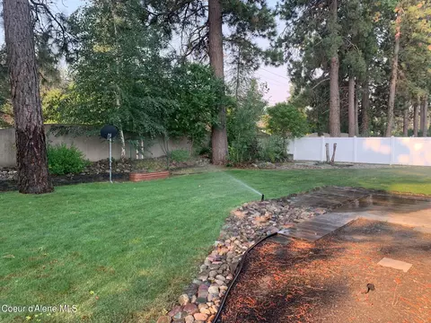 Exterior - 500 E Sand Wedge Dr, Post Falls, ID 83854 photo 5 of 7