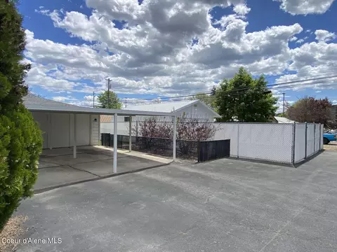 Exterior - 702 E 9th Ave, Post Falls, ID 83854 photo 5 of 5
