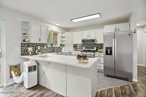Kitchen - 5135 Forest Ave, Athol, ID 83801 photo 1 of 6