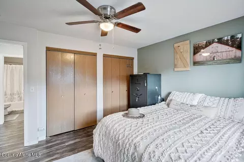 Bedroom - 5135 Forest Ave, Athol, ID 83801 photo 2 of 6