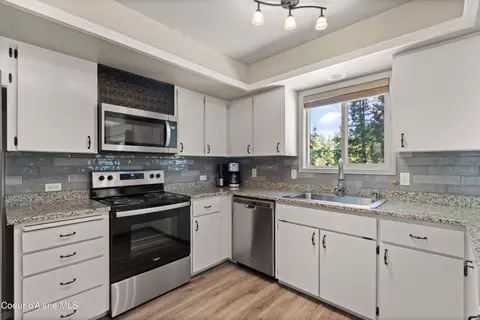 Kitchen - 1622 E Tall Timber Loop, Post Falls, ID 83854 photo 3 of 3
