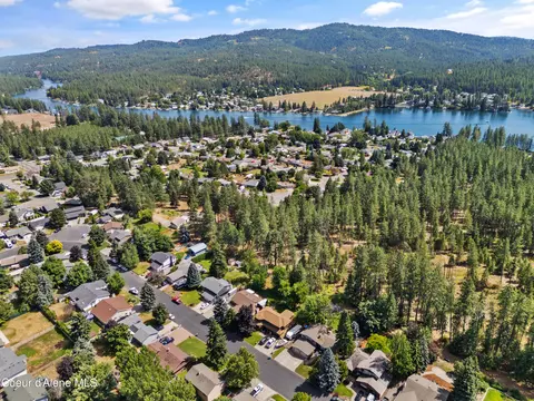 View/Area - 1622 E Tall Timber Loop, Post Falls, ID 83854 photo 3 of 6