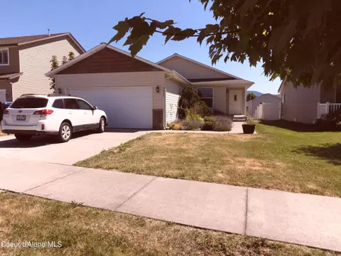 7454 N Carrington Ln, Coeur D'alene, ID 83815