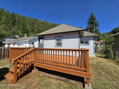 Exterior - 708 Howard St, Kellogg, ID 83837 photo 3 of 6