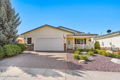 8538 W Rushmore St, Rathdrum, ID 83858