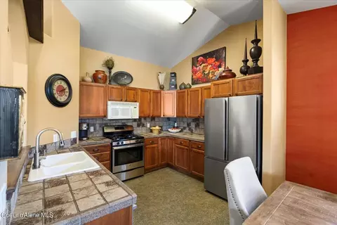 2686 N Partridge Loop, Post Falls, ID 83854 photo 13