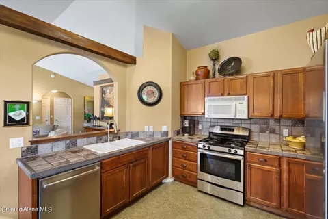 2686 N Partridge Loop, Post Falls, ID 83854 photo 14