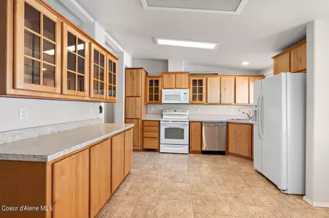2058 W Pellinore Way, Post Falls, ID 83854 photo 10