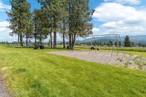 2058 W Pellinore Way, Post Falls, ID 83854 photo 32