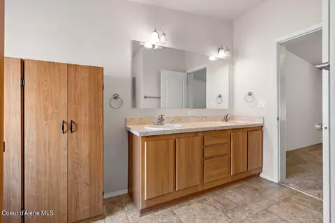 2058 W Pellinore Way, Post Falls, ID 83854 photo 17