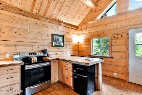 16945 E Perimeter Rd, Athol, ID 83801 photo 12