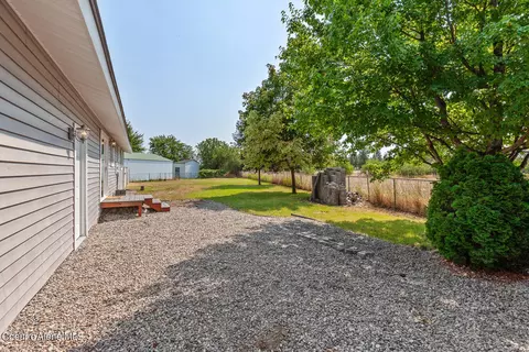 1760 E Velora Dr, Post Falls, ID 83854 photo 21