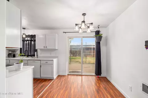 Dining - 806 E Glacier Peak Dr, Post Falls, ID 83854 photo 1 of 1