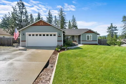 30900 N 10th Ave, Spirit Lake, ID 83869