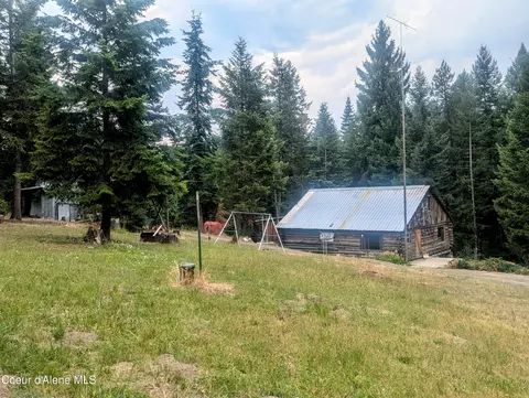165 Paradise Dr, Saint Maries, ID 83861