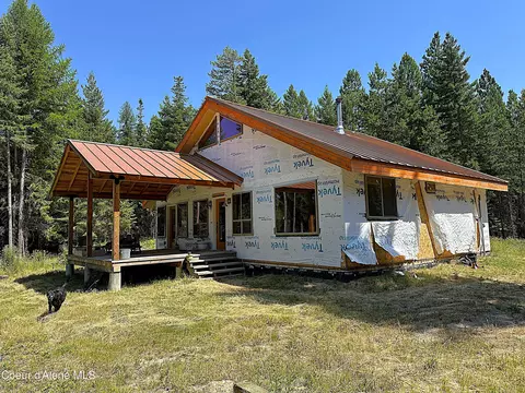 557 Tower, Naples, ID 83847