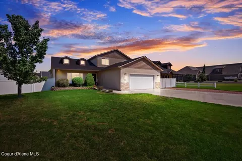 1979 W Evening Star Rd, Post Falls, ID 83854