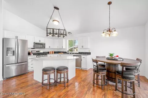 Kitchen - 1040 E Warm Springs Ave, Post Falls, ID 83854 photo 1 of 3