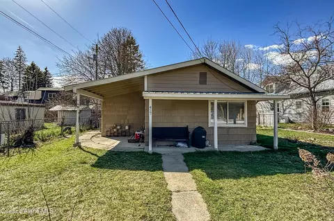 417 Ruth Ave, Sandpoint, ID 83864