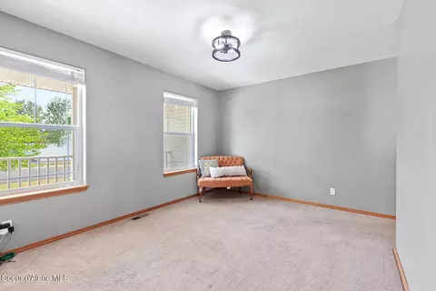 Living - 3652 N Alfalfa Loop, Post Falls, ID 83854 photo 3 of 3