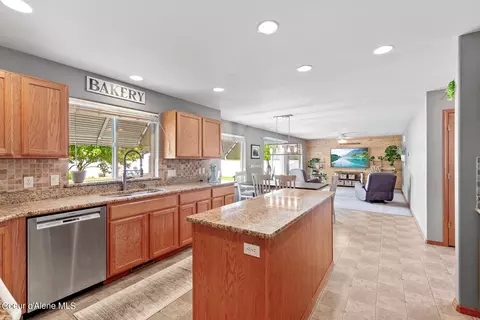 Kitchen - 3652 N Alfalfa Loop, Post Falls, ID 83854 photo 1 of 3