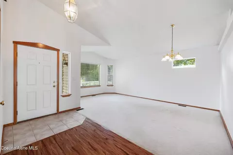 5253 E Steamboat Bnd, Post Falls, ID 83854 photo 6