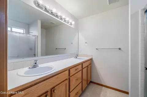 5253 E Steamboat Bnd, Post Falls, ID 83854 photo 19